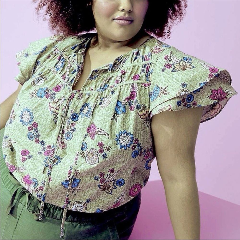 Lane Bryant Floral Ruffle Sleeve Top 28‎